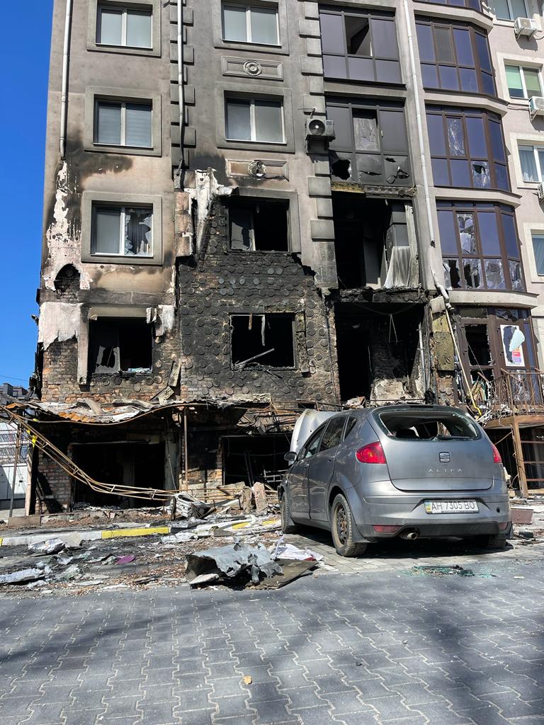 Буча.Місто-мученик отримало чергову партію гуманітарної допомоги